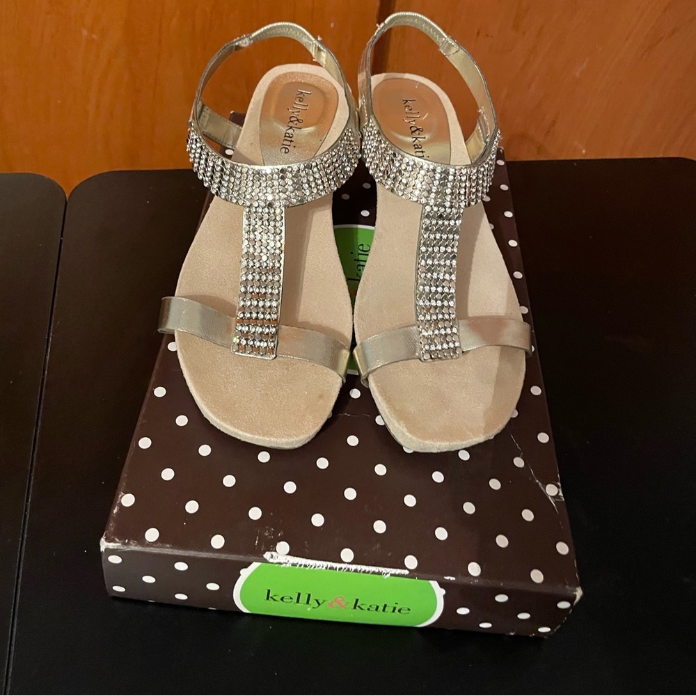 Kelly & Katie Silver Rhinestone T-Strap Wedge Sandals -with box